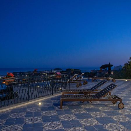 Bed and Breakfast Gli Archi Sul Mare Gaeta Zewnętrze zdjęcie